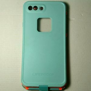 IPhone 8 plus life proof case